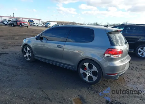 2010 Volkswagen Gti 2-Door z USA, uszkodzony, nr VIN WVWEV7AJ2AW187165